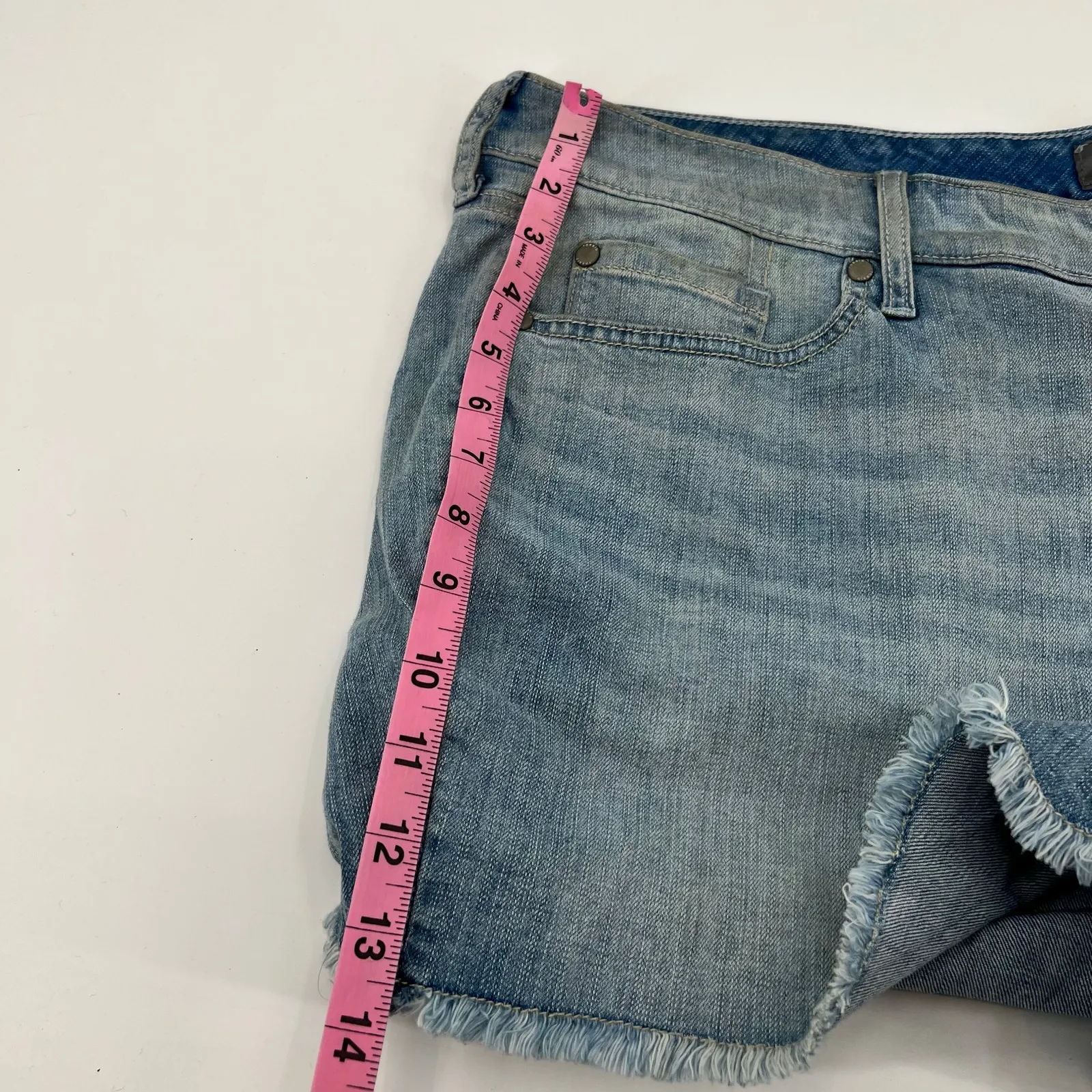 NEW Torrid Hi Rise Vintage Montauk Jean light wash Shorts Women's Plus Size 22 - Image 4