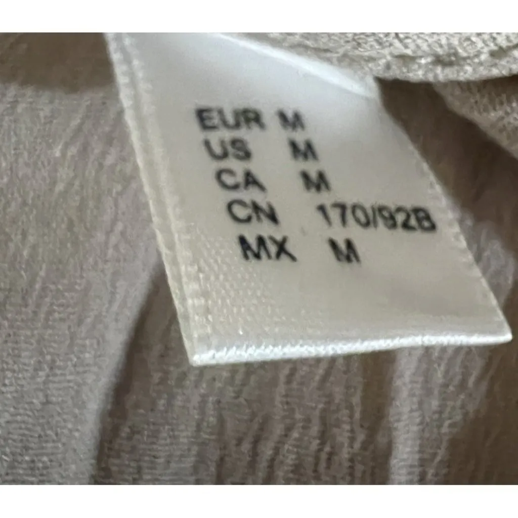 Spaghetti Strap Crop Top Size Medium V - Image 4