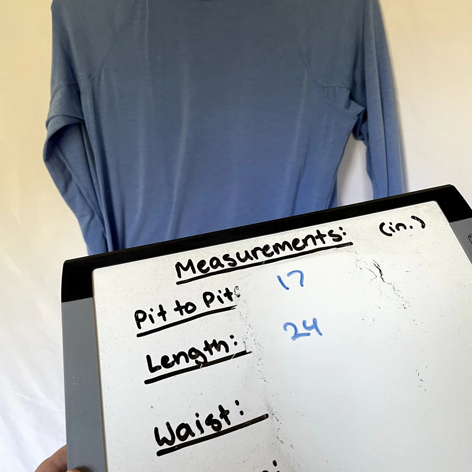 L.L.Bean light blue long sleeved athletic top women's size XS workout shirt - Image 4