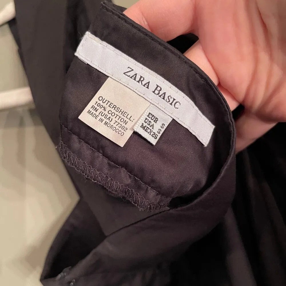 Zara Basic Black Sleeveless Blouse - Image 5