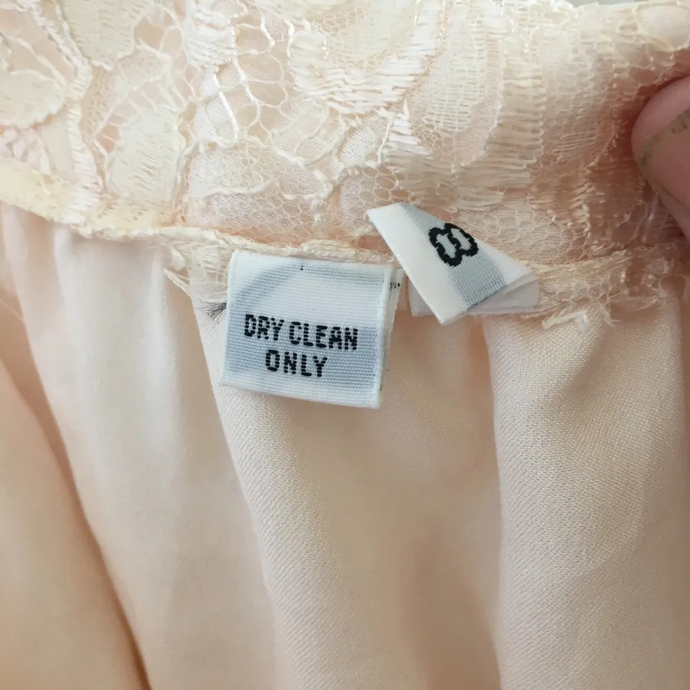 FINAL MARKDOWN Unique lace skirt 8 - Image 4