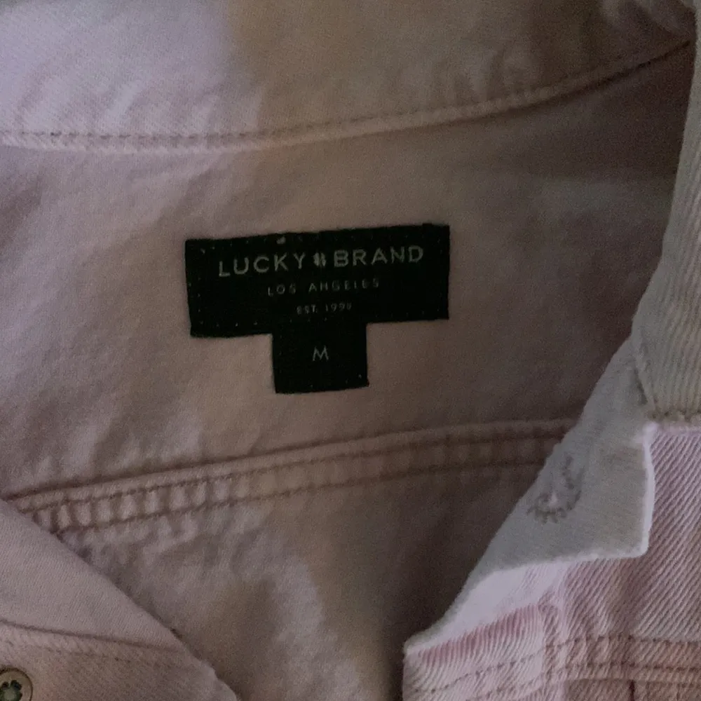 Lucky 🍀 Brand distressed denim jacket in pale pink - Image 2