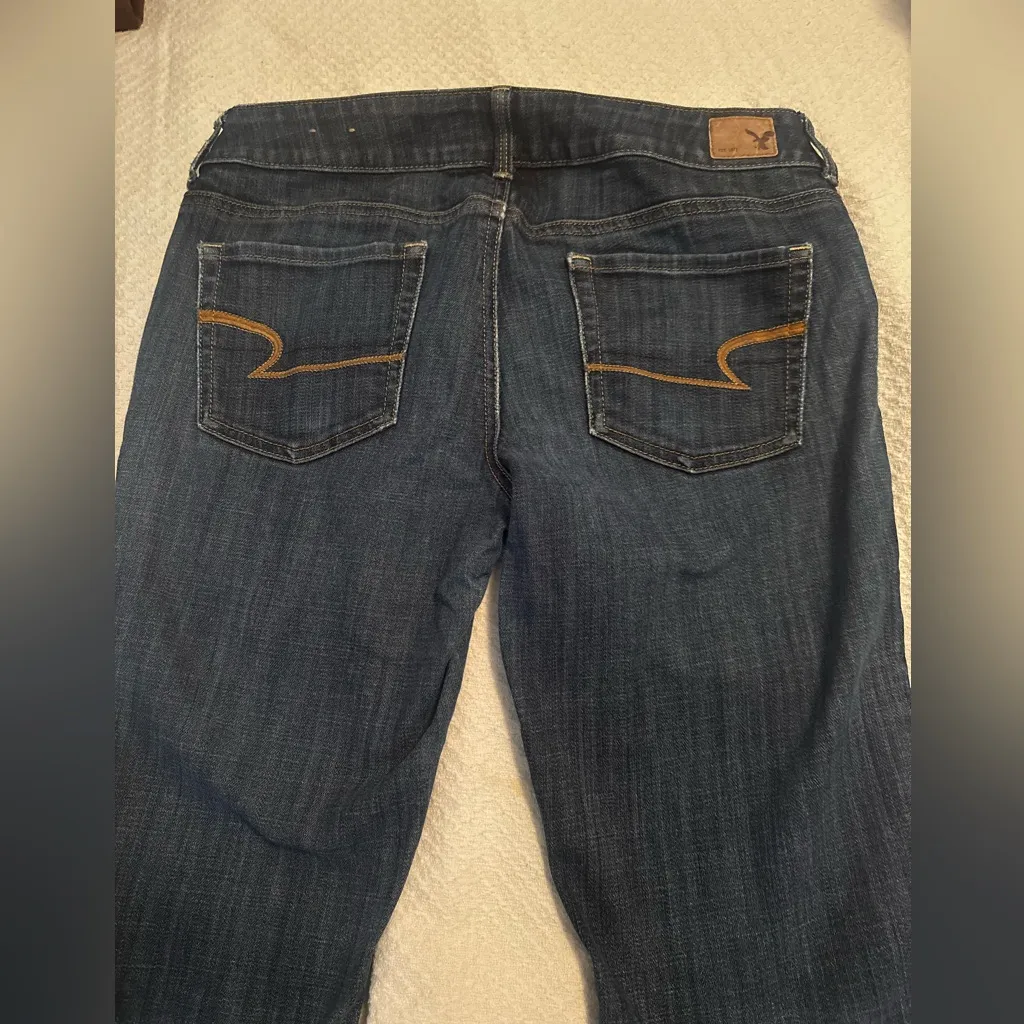 American Eagle  Womens cropped jeans - Image 2