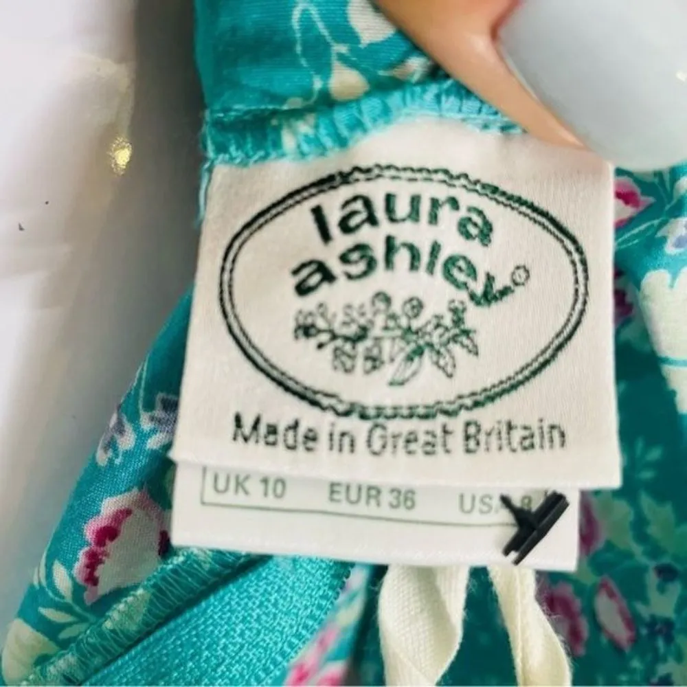 Vintage cottage core / boho floral puff sleeve Laura Ashley dress size 8 - Image 3