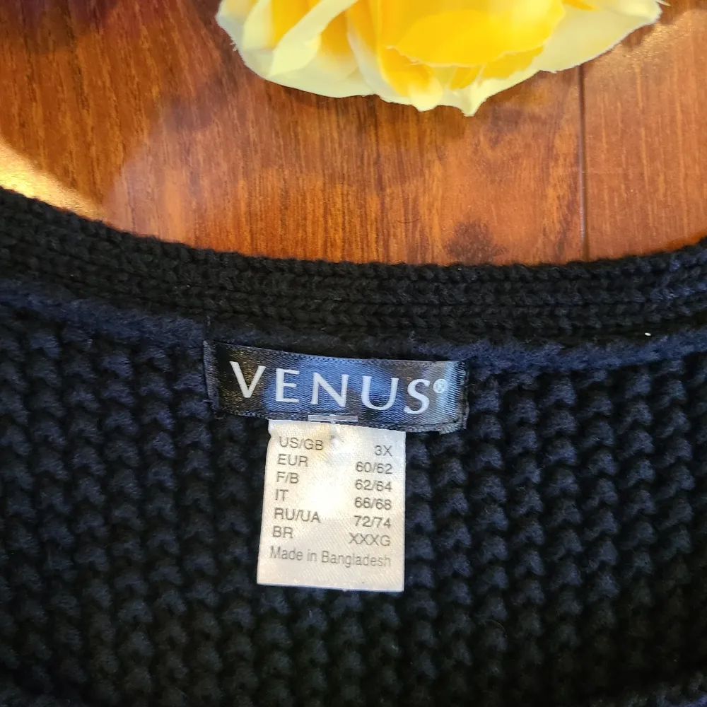 Venus Black Tank Top Size 3X - Image 7