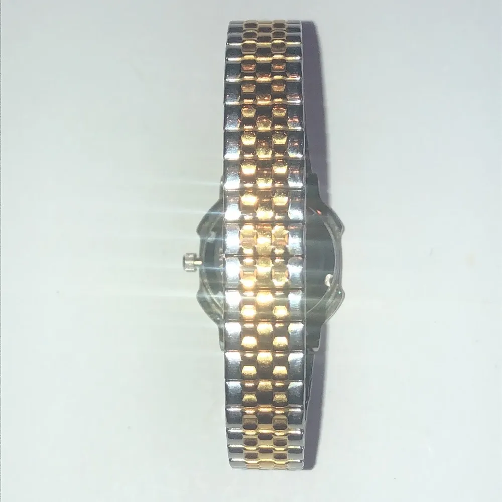 Capezio Vintage Silver Tone Gold Tone Stainless Steel Classic Watch NEW BATTERY - Image 4