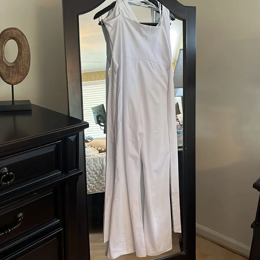 NEW Wide Leg Jumpsuit Romper Belted Adj Spaghetti Straps White M Size M - Image 2
