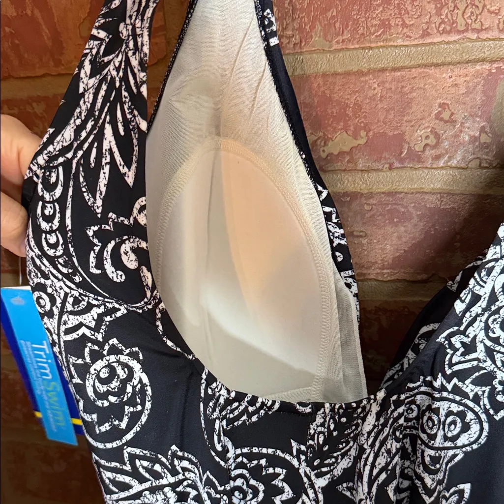 Jantzen Black and White Paisley One Piece Swimsuit - Image 6