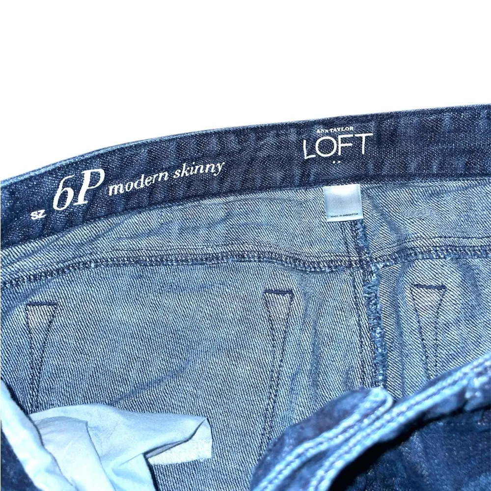 LOFT Women's Skinny Jeans - Dark Blue ANN TAYLOR - Image 4