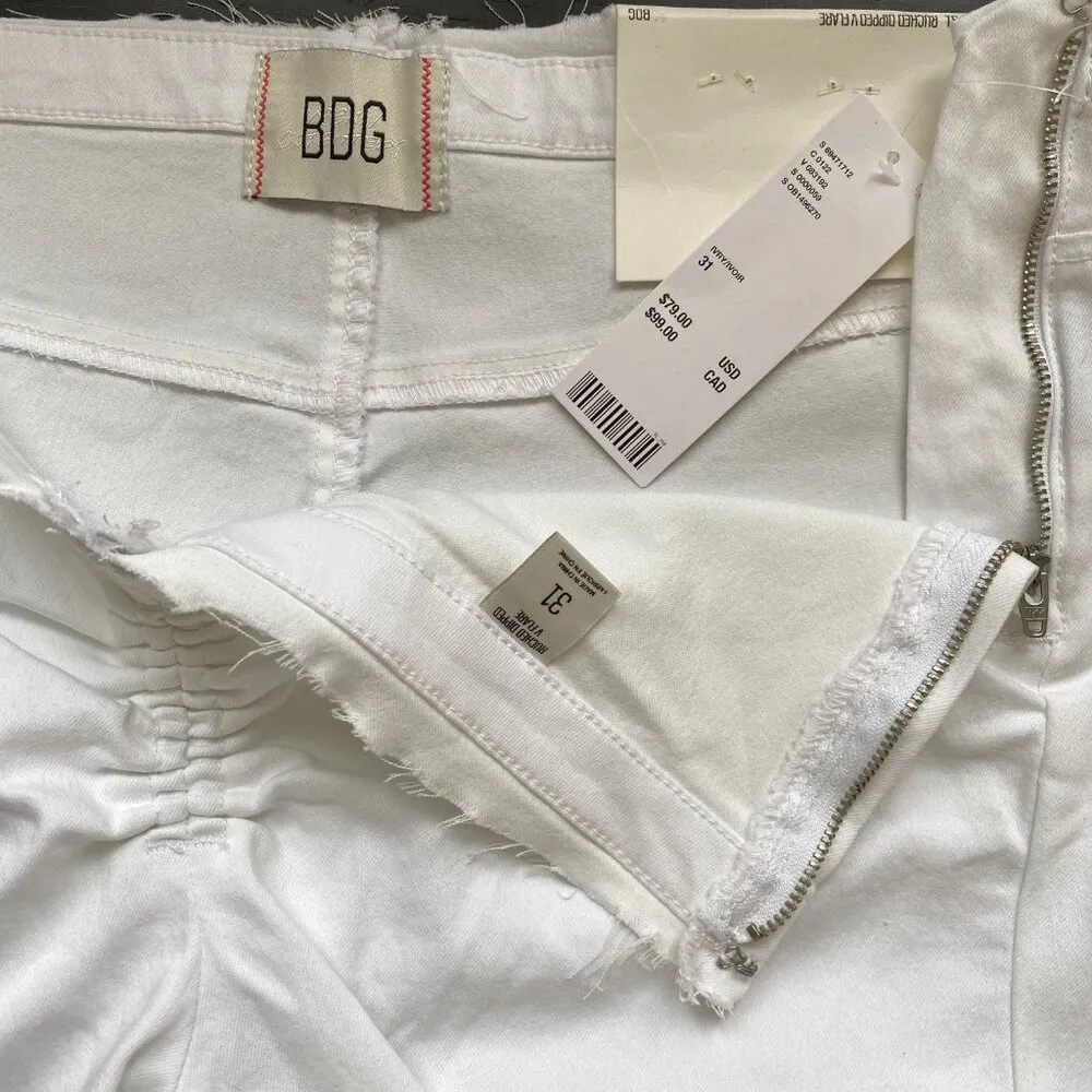 NWT Urban Outfitters BDG Ruched V-Front Flare Jeans Women's 31 White Low Rise - Image 14