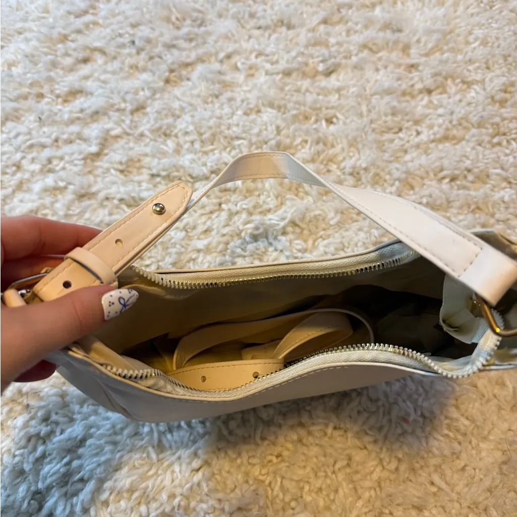 SHEIN Cream Shoulder Bag - Image 3
