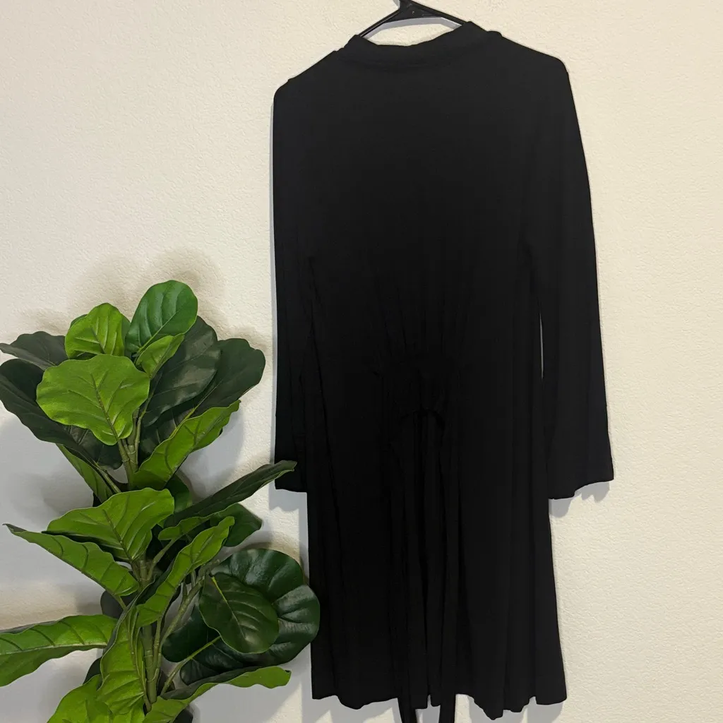 Soma Black Long Sleeve Robe - Image 5
