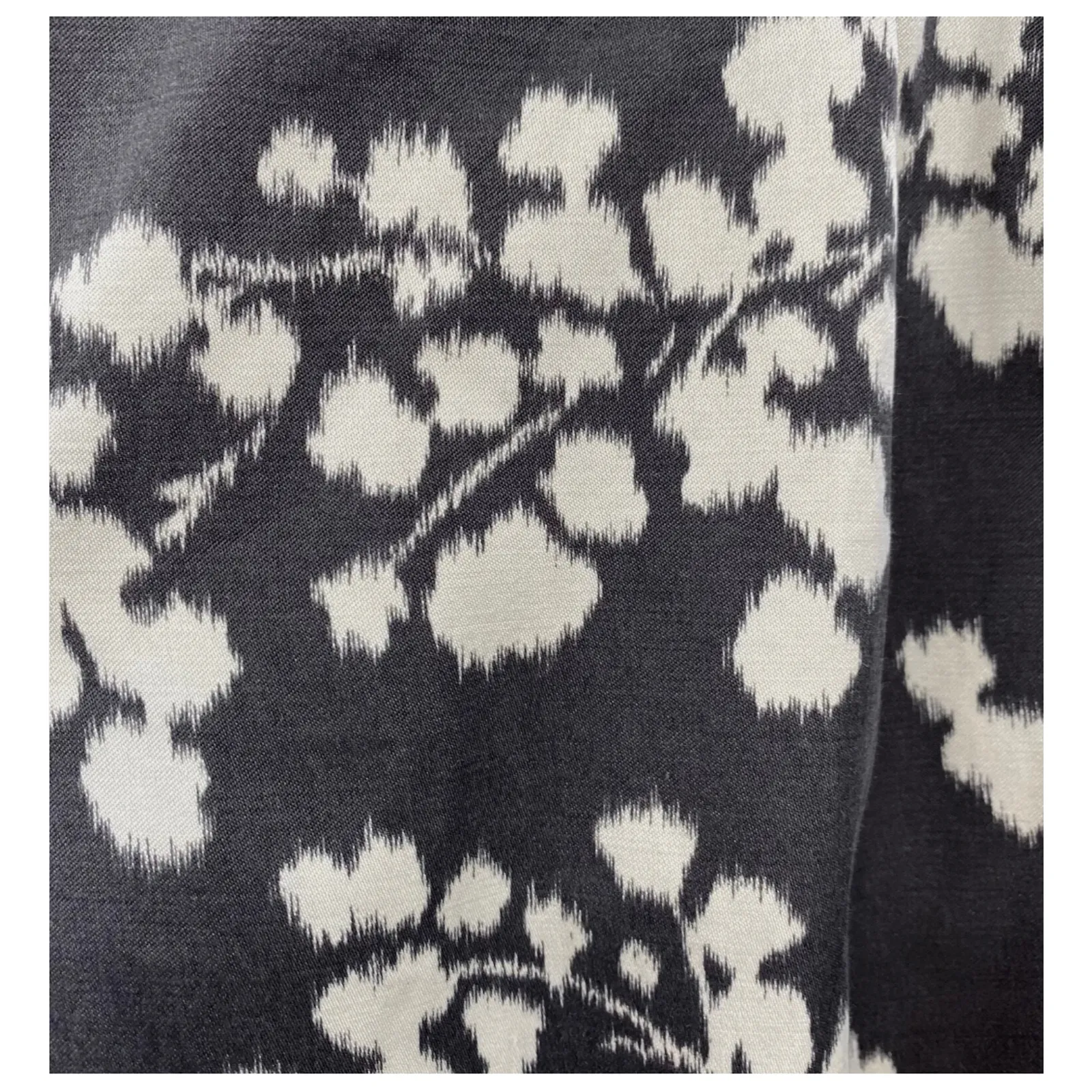 ANTHROPOLOGIE MOULINETTE SOEURS Women's Floral Skirt Sz 8 Gray Silk MIni Ikat - Image 5