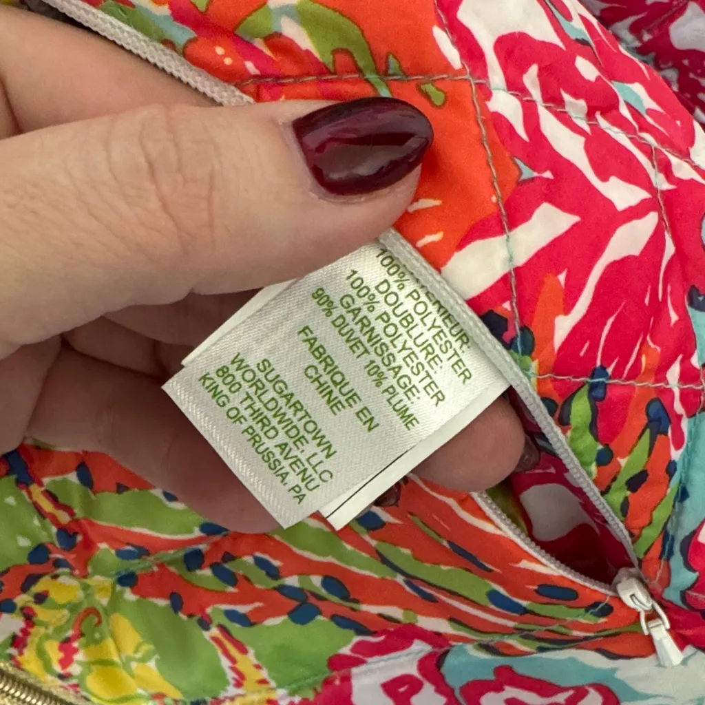 Lilly Pulitzer reversible 2 in 1 Vibrant Floral and blue Quilted Jacket - Image 3