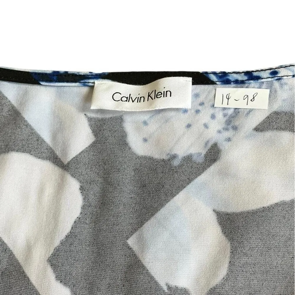 Calvin Klein Women Size Large Floral Blouse Shirt Cowl Neck 14-98 - Image 4