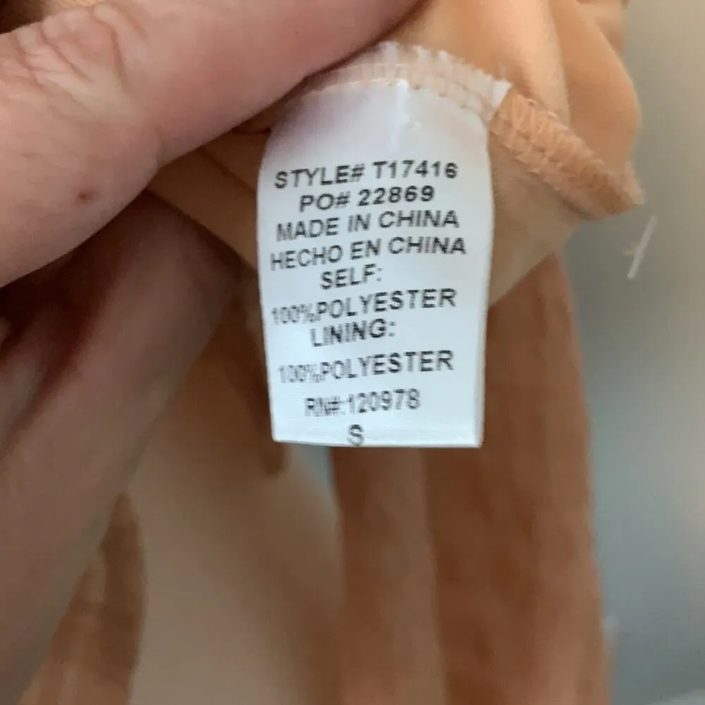 Entro Mock Neck Ruffle Blush Blouse Sz S - Image 8