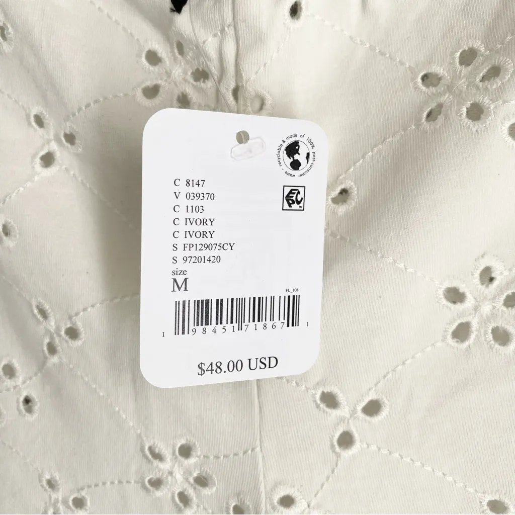 NWT Free People Intimately Full Bloom Capris in Ivory - Image 6