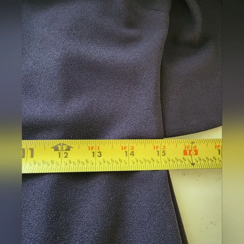 Badgley Mischka Cascade Scuba Ruffle Sleeve Sheath Dress Navy size 8 NWOT - Image 9