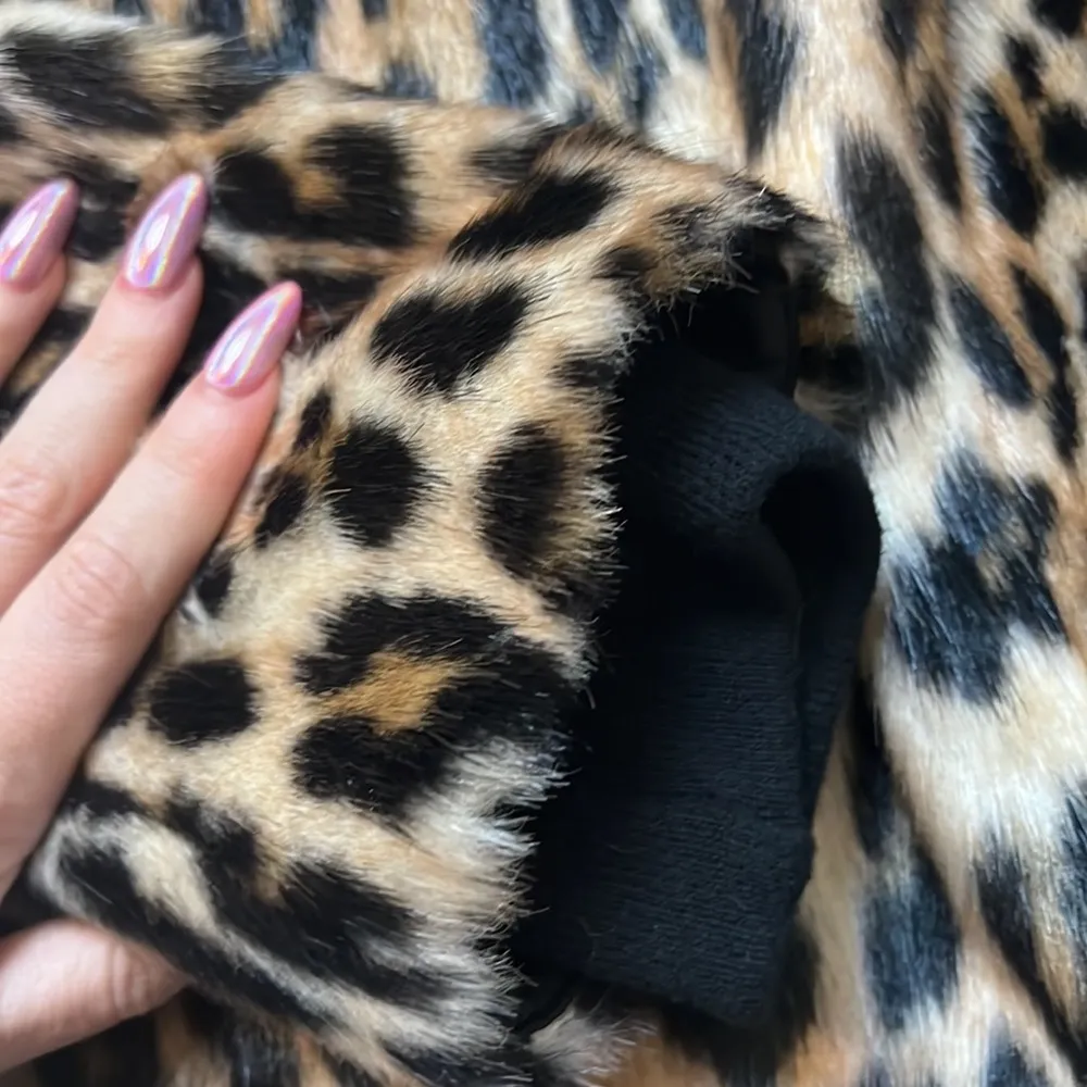 Alice & Olivia Kylie Faux Fur Hoodie Coat - Image 14