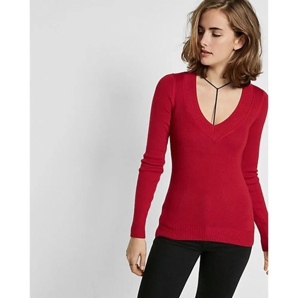 ✨Fitted V-Neck Sweater✨  - Image 3