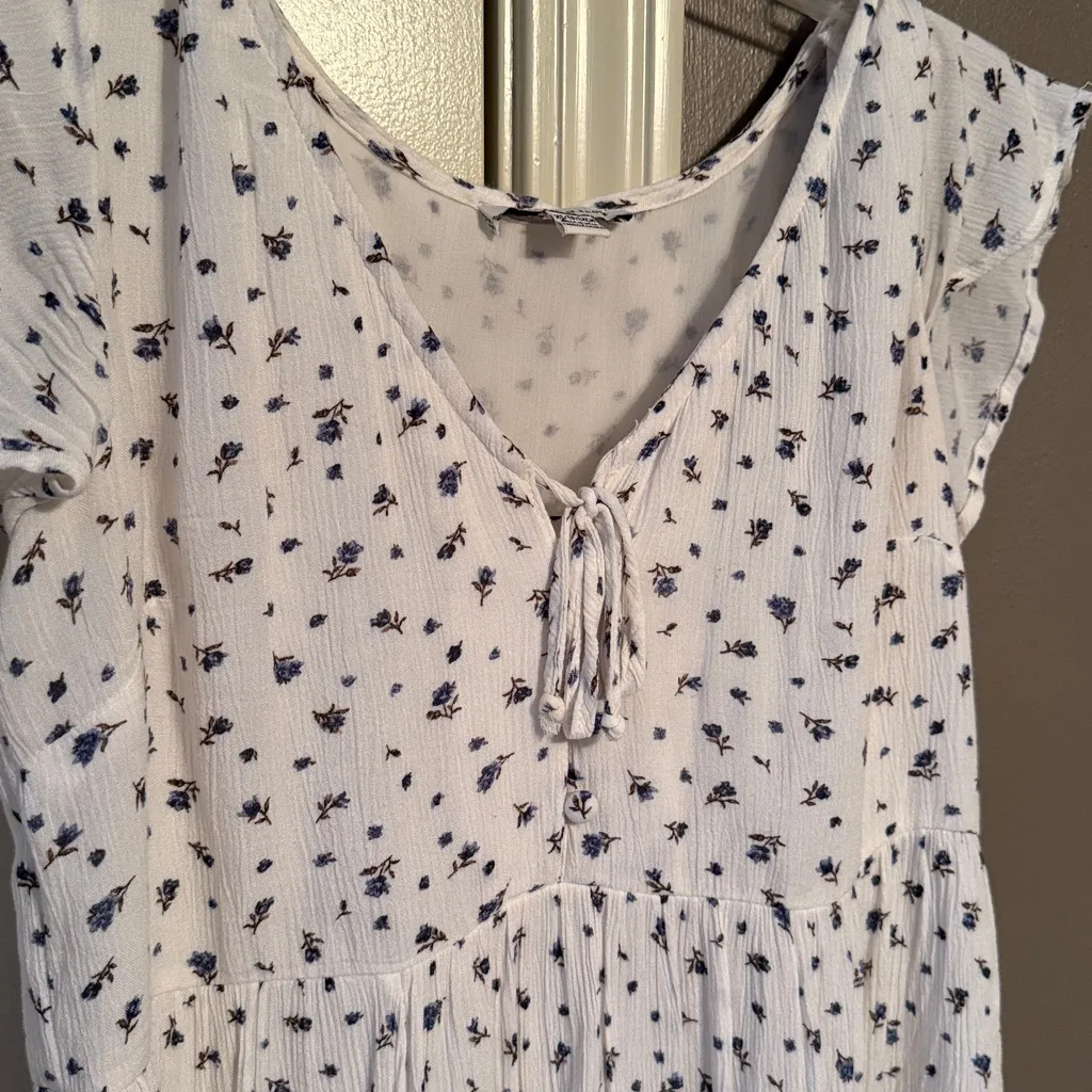 American Eagle ditsy floral mini dress - Image 2