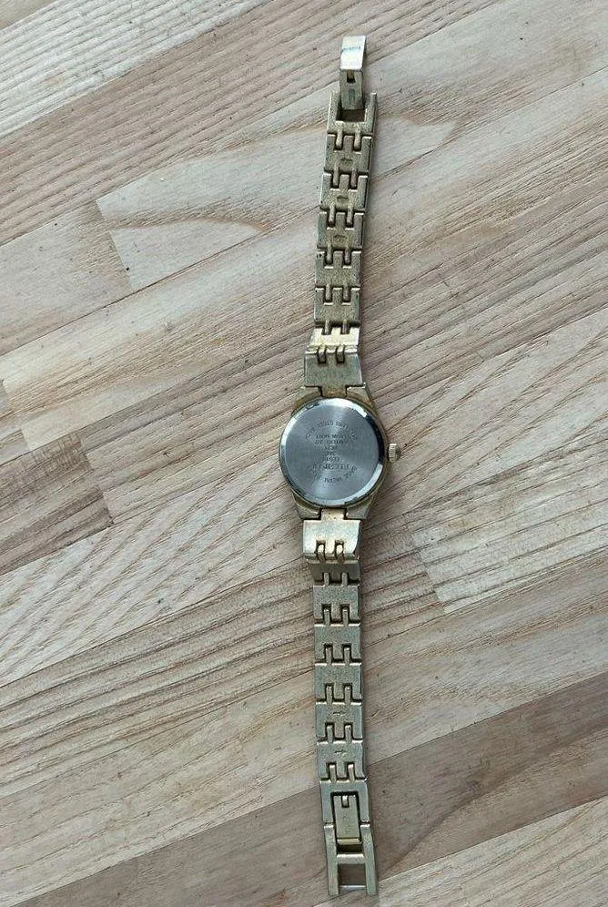 Elgin II Ladies Watch Crystals Gold Tone Purple Case and Gold Tone Dial - Image 8