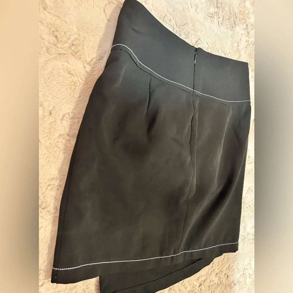 Size xs mini skirt - Image 5
