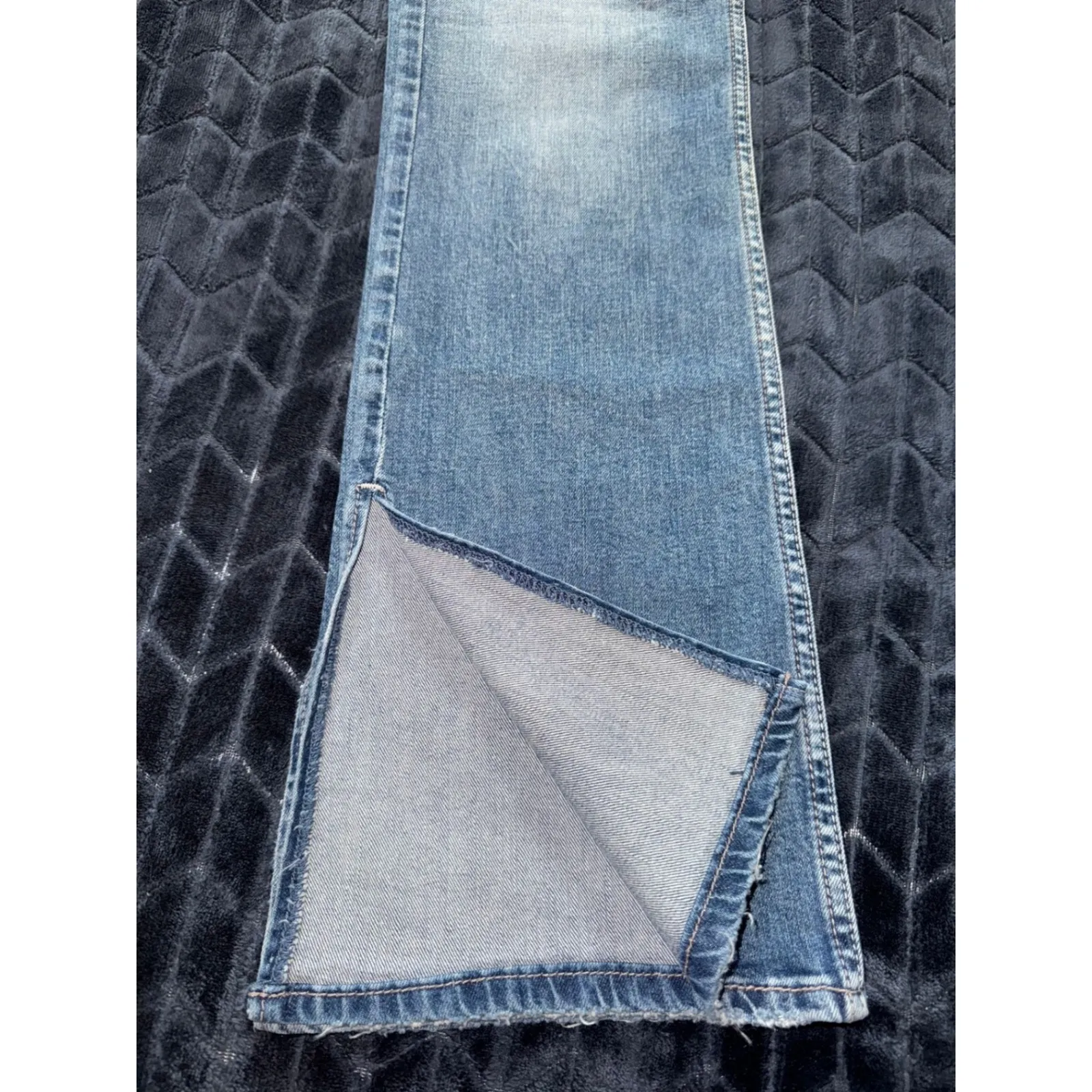 Silver Jeans Avery Slim Boot Cut Distressed Split Hem Jeans Size 26‎ NWT - Image 5