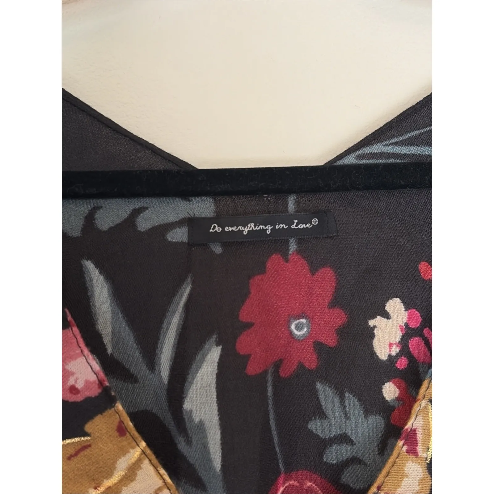 Do Everything in Love Floral Flower Metallic Gold Fringe Hem Oversized Poncho OS - Image 5