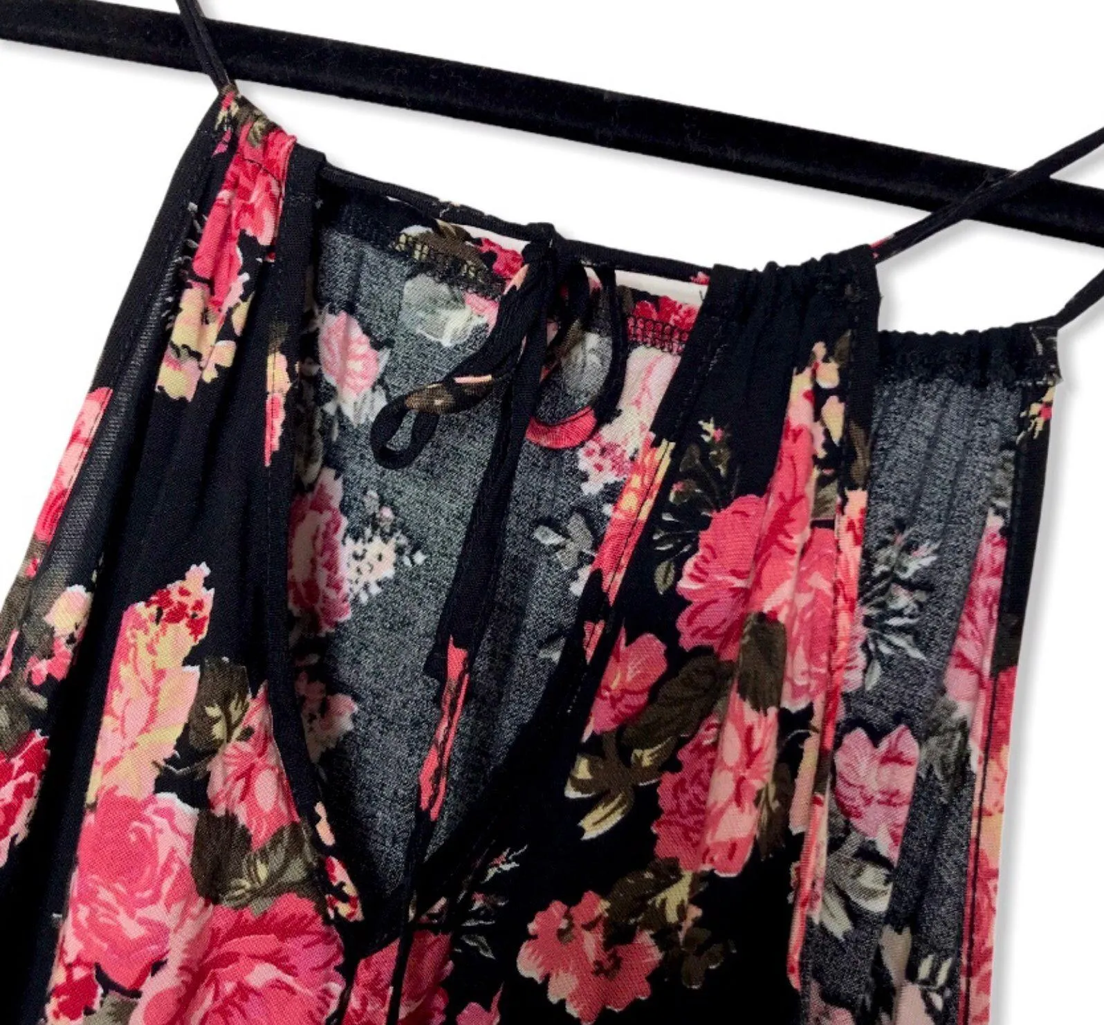 Dress/Coverup-Black/floral-NWT-Sz Med. - Image 3