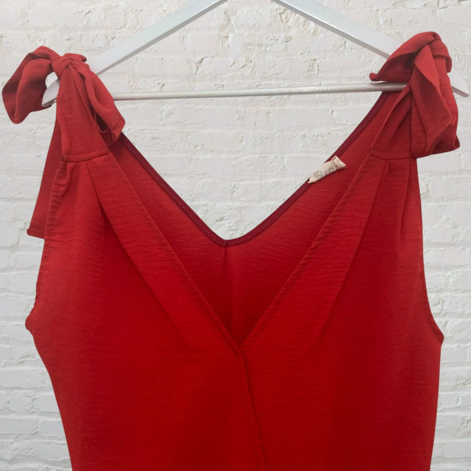 BiBi Tie Shoulder Wrap Top Red M/L Casual Chic Size L - Image 4