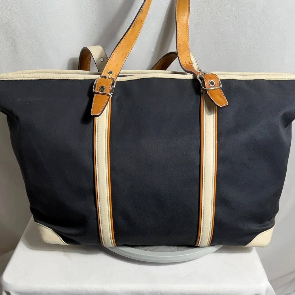 Coach M157745 Large Canvas Leather Trim Travel Tote Black Cream Green Interior - Image 2