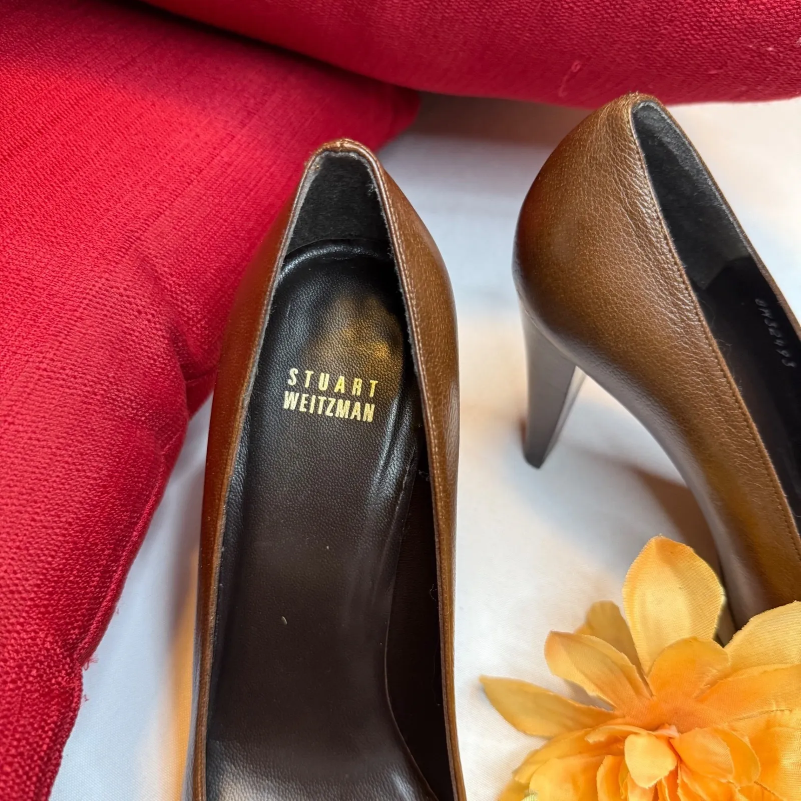 Stuart Weitzman Brown Leather Block Heel Pumps Women Size 39 Buckle Detail - Image 5