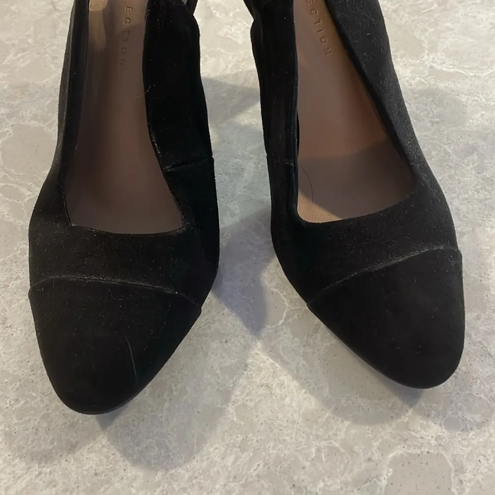 EUC M & S collection velour sling back heels Black Size 8 - Image 2