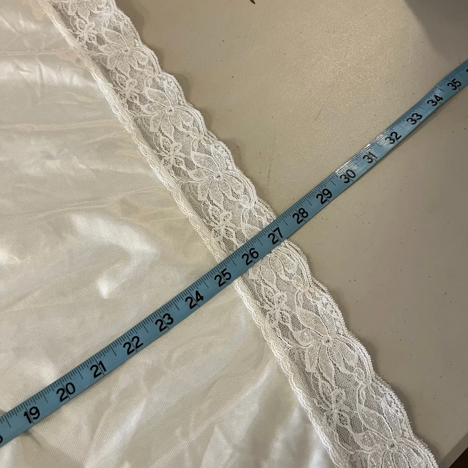 Vintage 90s USA White Semi Sheer Lace Trim Knee Length Slip Skirt Size XL - Image 7