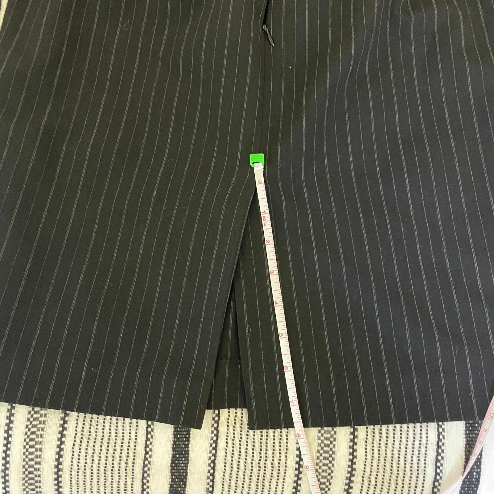 Michael Kors Pinstripe Pencil Skirt Size 10 Black Career Business Corporate Chic - Image 7