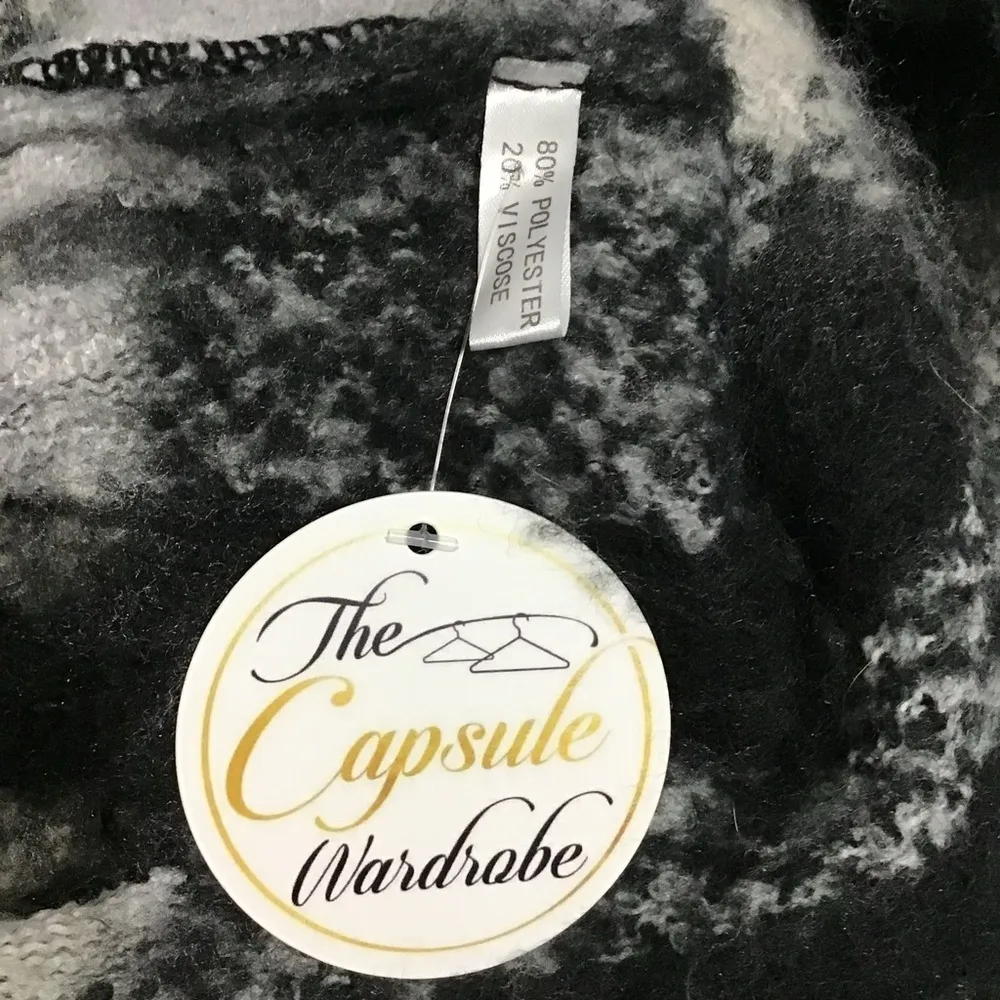 Shrug Wrap Poncho Sweater Black Gray Off White One Size The Capsule Wardrobe - Image 10