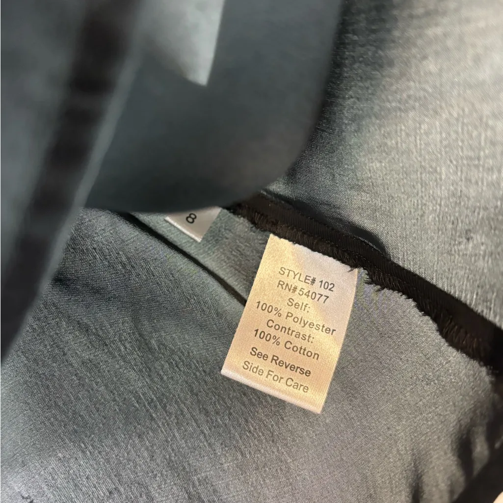 CAbi Woman’s Black Lightweight Flowy Breezy Night Out Minimalist Tank Top Size 8 - Image 3