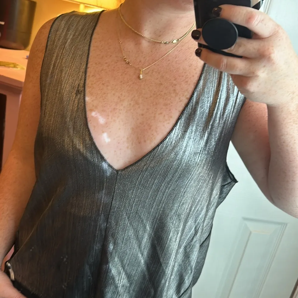 Metallic V Neck Top - Image 5