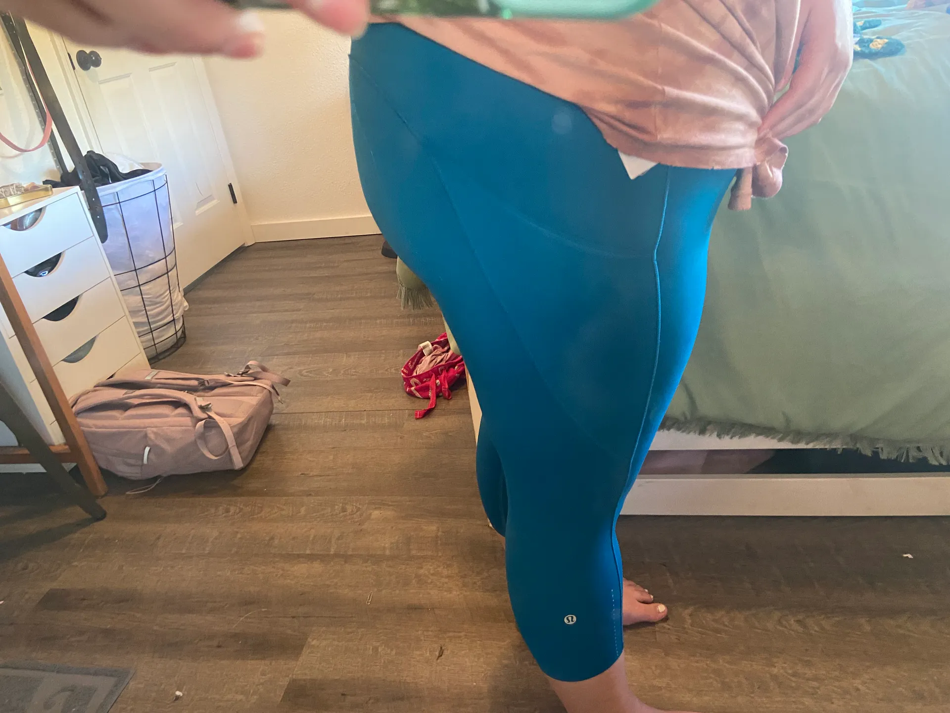 Lululemon Leggings / Capris / teal - Image 3