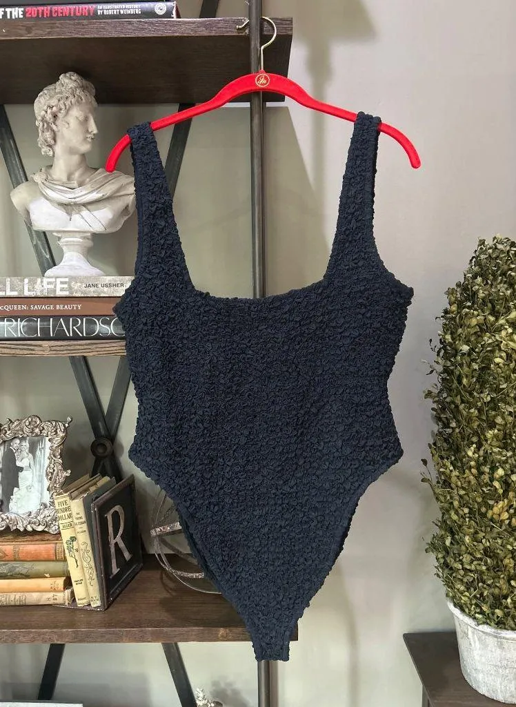 Mara Hoffman Isa Popcorn Swimsuit Navy Womens Size 3X - Image 7