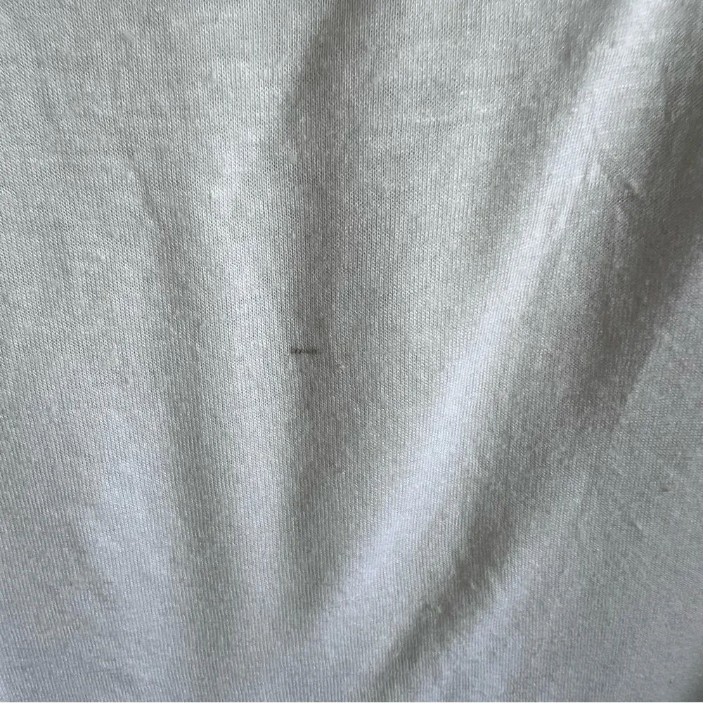 Reformation Women’s White Loose Fit V-Neck T-Shirt - Image 5