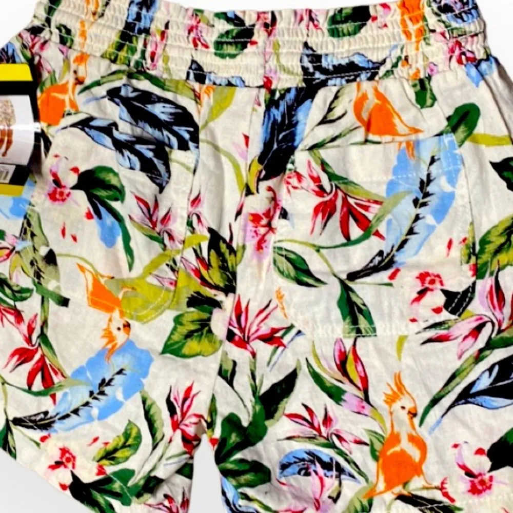 BRIGGS TROPICAL PRINT Linen Blend
Shorts - Effortless Summer SIZE S - Image 6