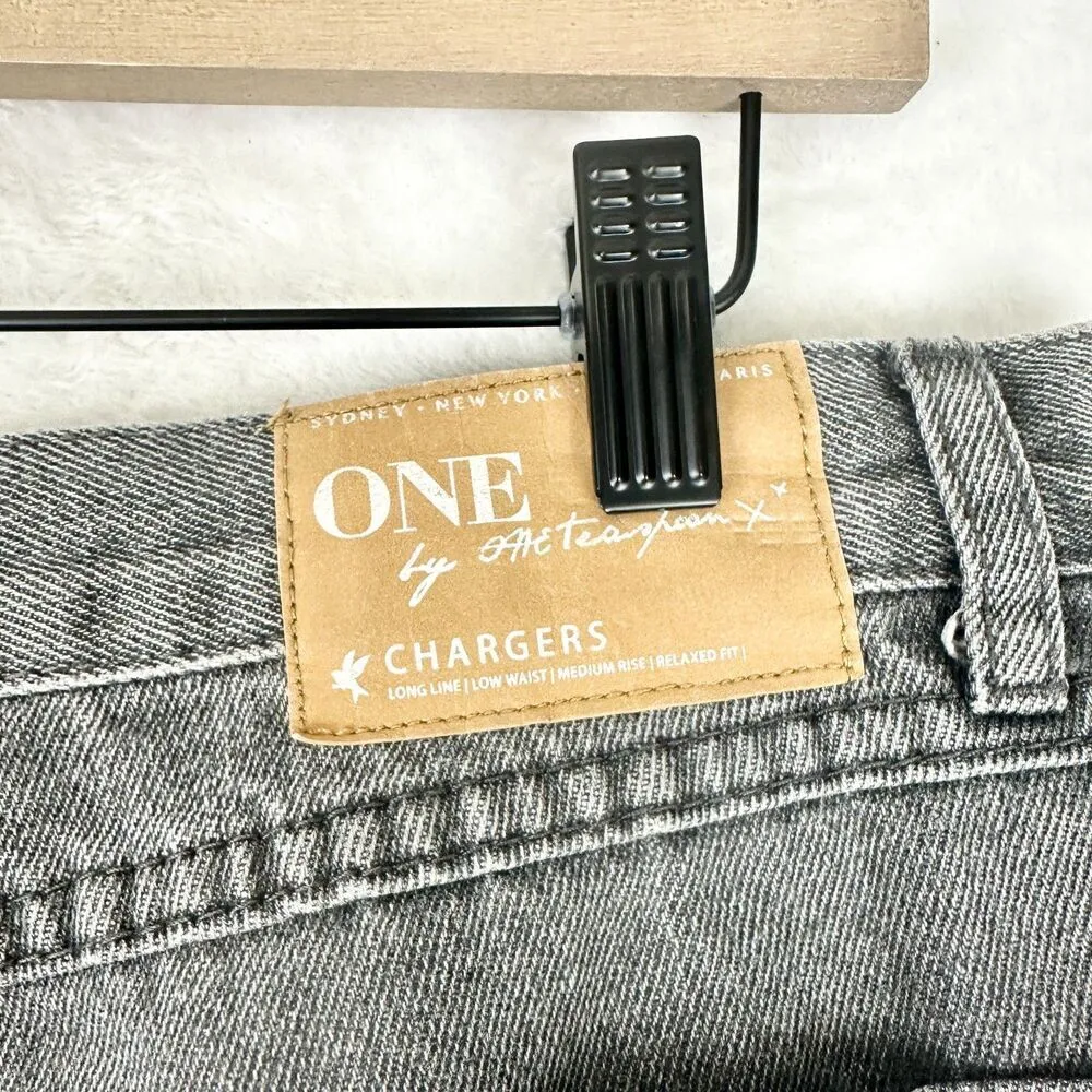 One Teaspoon Chargers Low Waist Denim Shorts Size 29 Gray Long Line Medium Rise - Image 7