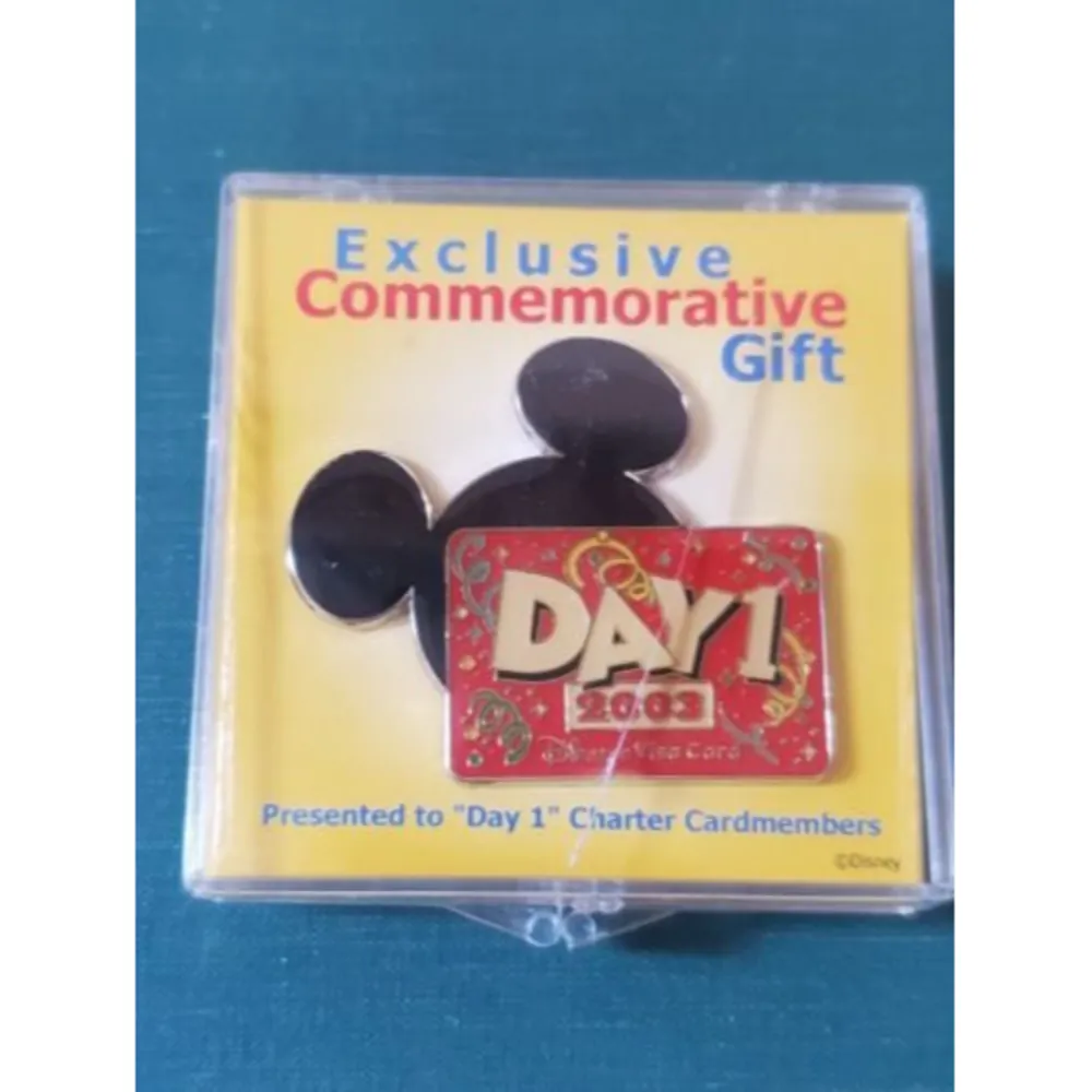 Disney Visa Card Day 1 2003‎ WDW Charter Member Disney LE Exclusive Pin w… - Image 2
