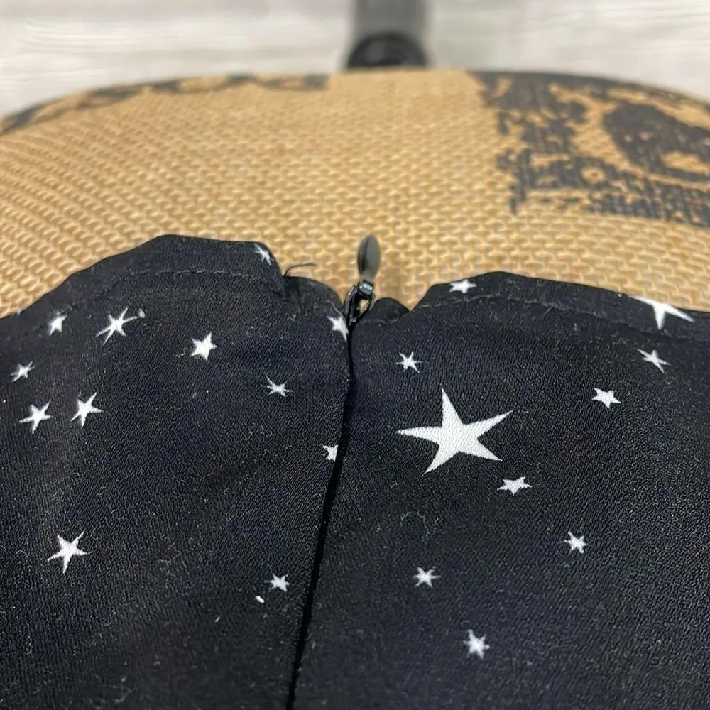 Le Lis Star Print Ruched Blouse - Image 4