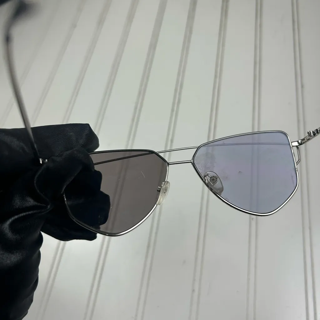 Unisex Silver Mirrored Sunglasses – Thin Metal Frame Aviator Style Shades - Image 7