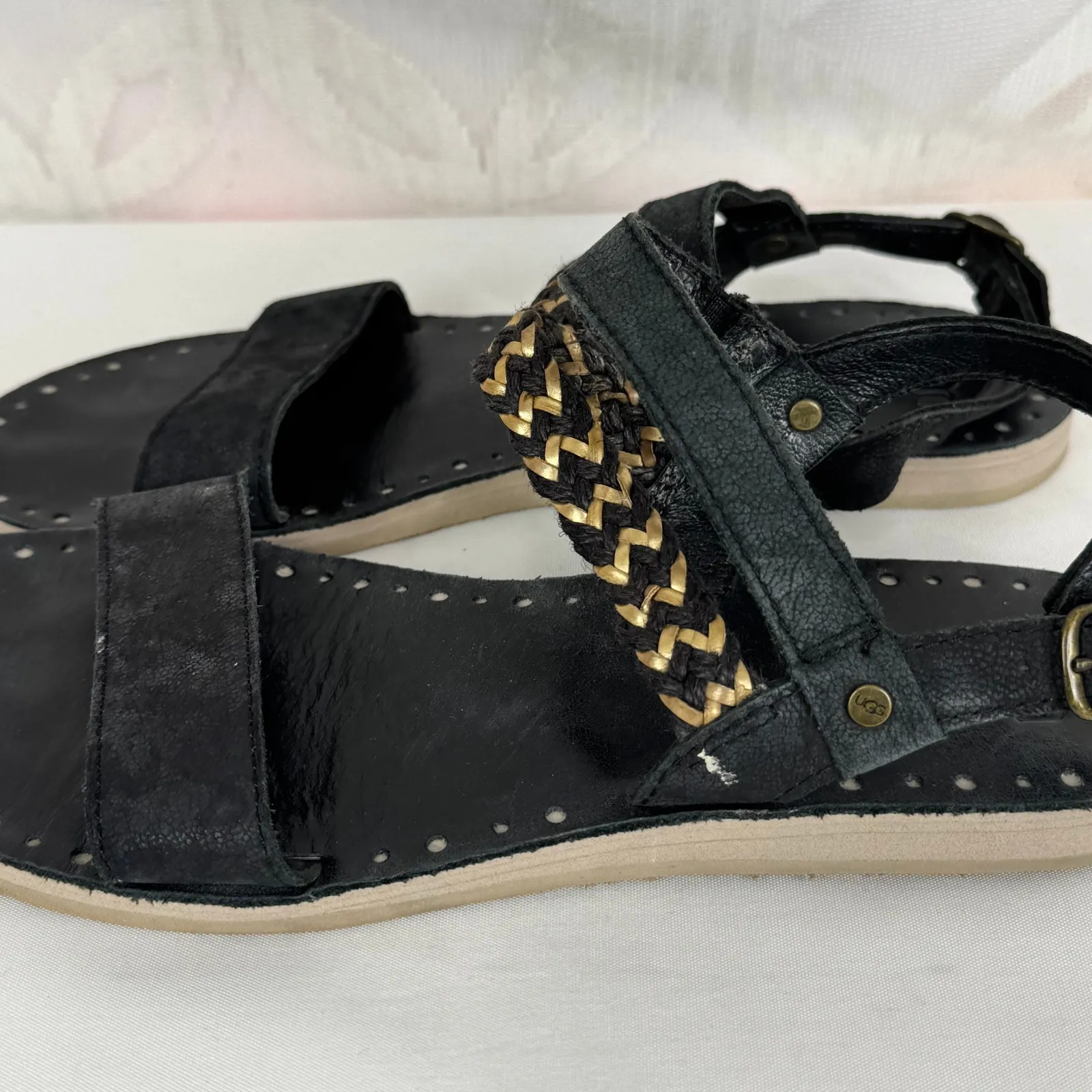 Ugg Black Leather Elin‎ Sandals Buckle Flats Braided Gold Accents Women Sz 7M US - Image 12