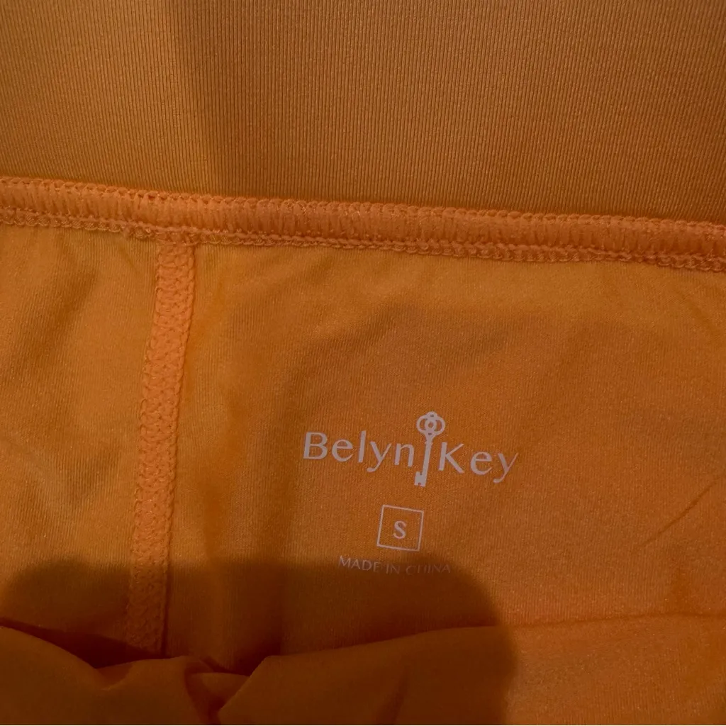 NEW Belyn Key Ruffle Golf Skort Cantaloupe Orange Size‎ Small - Image 4