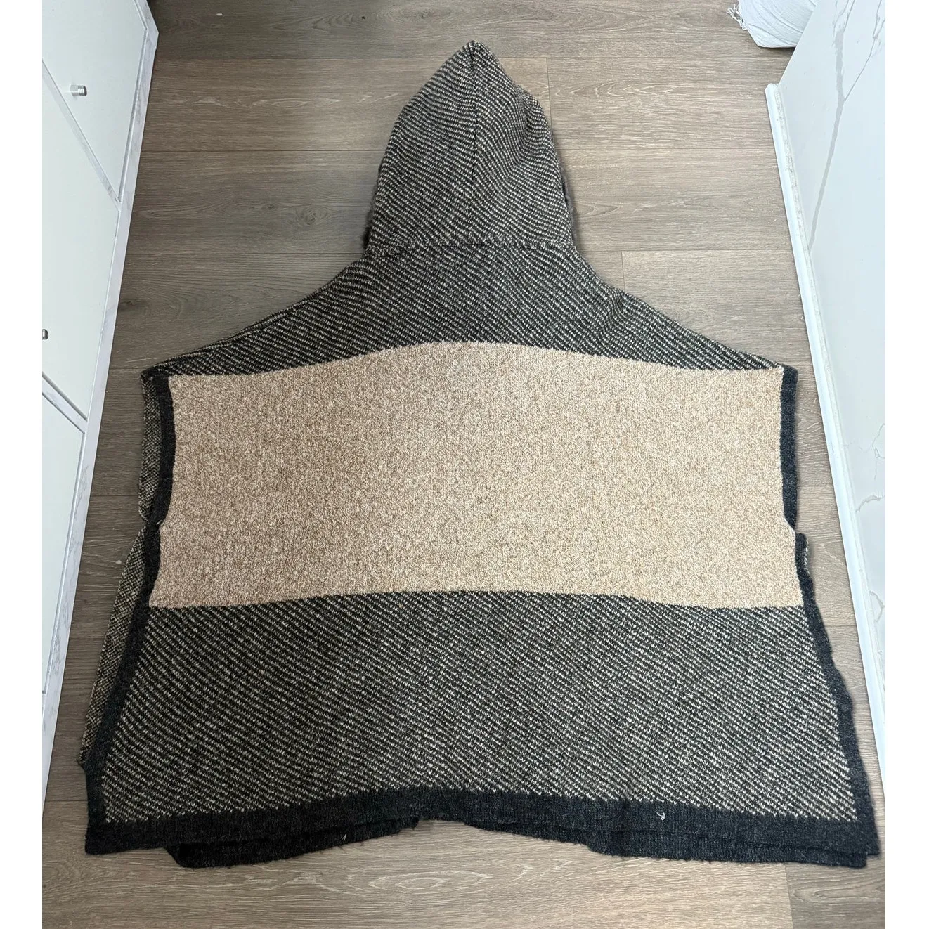 Zara Rare Tan Grey Oversized‎ Cape Poncho Coat Fur Hood Bloggers Size Small - Image 10